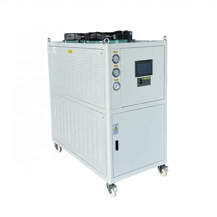 Industrial & commercial water chillers in Dubai - Helm Alard Technical Services LLC